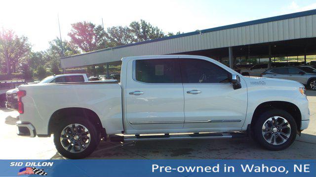 Photo of 2025 Iridescent Pearl Tricoat Chevrolet Silverado 1500