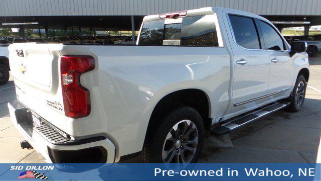Photo of 2025 Iridescent Pearl Tricoat Chevrolet Silverado 1500