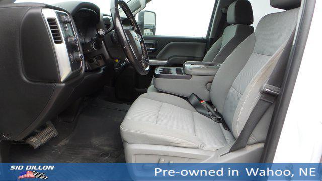 Photo of 2019 Summit White Chevrolet Silverado 2500