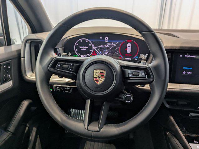 Photo of 2024 Arctic Grey Porsche Cayenne