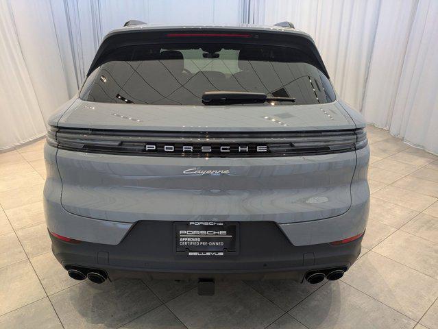 Photo of 2024 Arctic Grey Porsche Cayenne