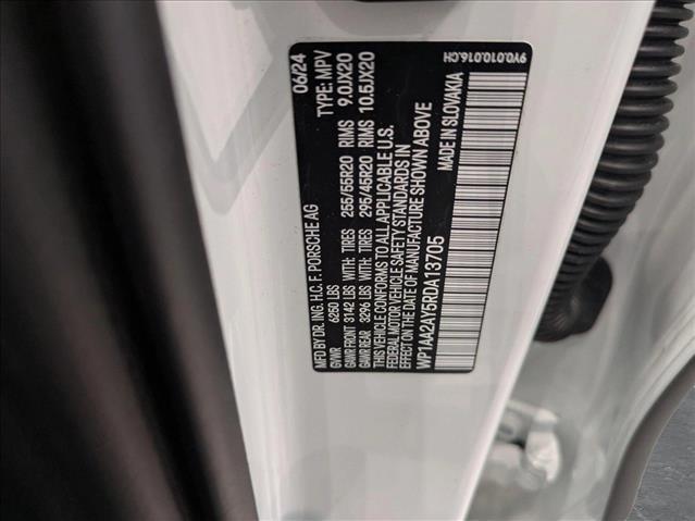 Photo of 2024 White Porsche Cayenne