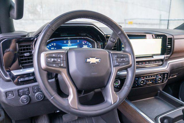 Photo of 2024 Black [Black] Chevrolet Silverado 2500