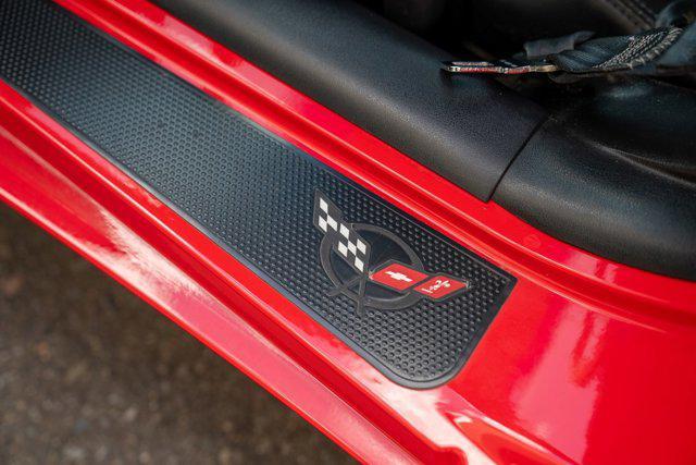 Photo of 2000 Torch Red Chevrolet Corvette