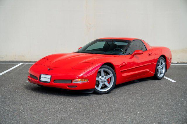 Photo of 2000 Torch Red Chevrolet Corvette