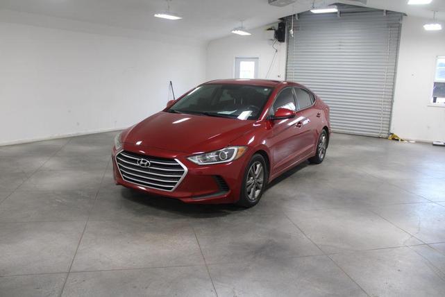 Photo of 2018 Scarlet Red Hyundai ELANTRA