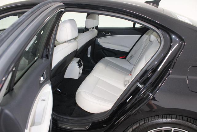 Photo of 2024 Vik Black Genesis G70