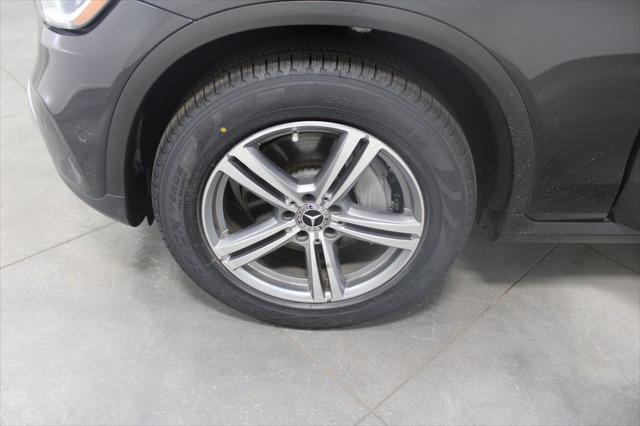Photo of 2022 Graphite Gray Metallic Mercedes-Benz GLC 300