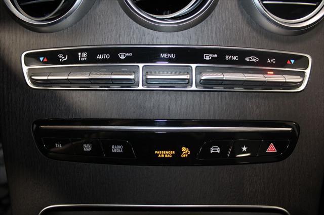 Photo of 2022 Graphite Gray Metallic Mercedes-Benz GLC 300