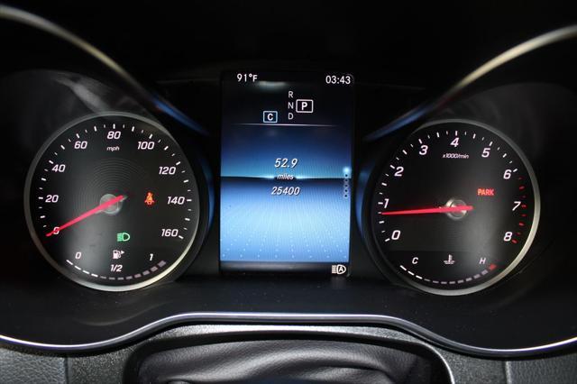 Photo of 2022 Graphite Gray Metallic Mercedes-Benz GLC 300