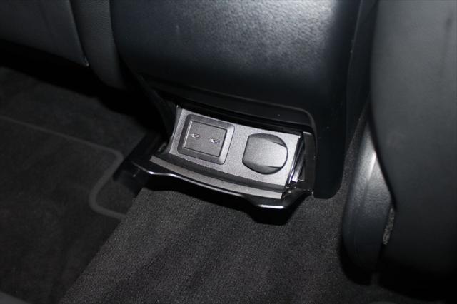 Photo of 2022 Graphite Gray Metallic Mercedes-Benz GLC 300