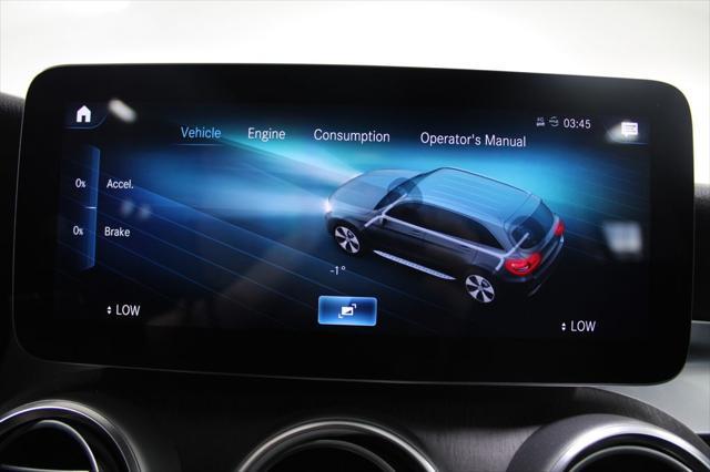 Photo of 2022 Graphite Gray Metallic Mercedes-Benz GLC 300