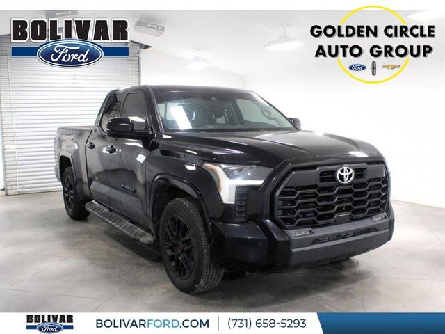 Photo of 2022 Midnight Black Metallic Toyota Tundra