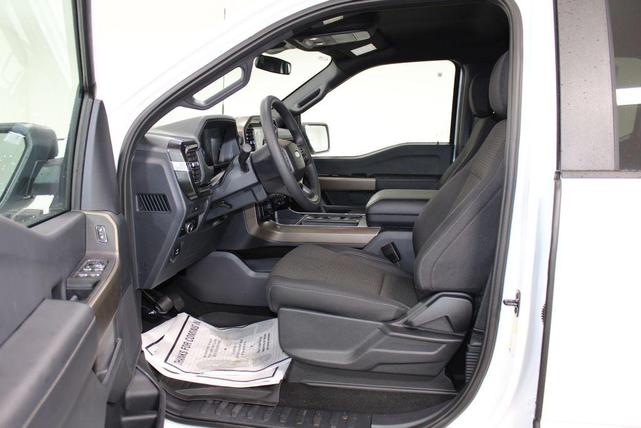 Photo of 2025 Oxford White Ford F-150