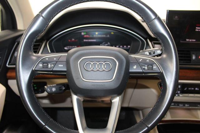 Photo of 2022 Ibis White Audi Q5