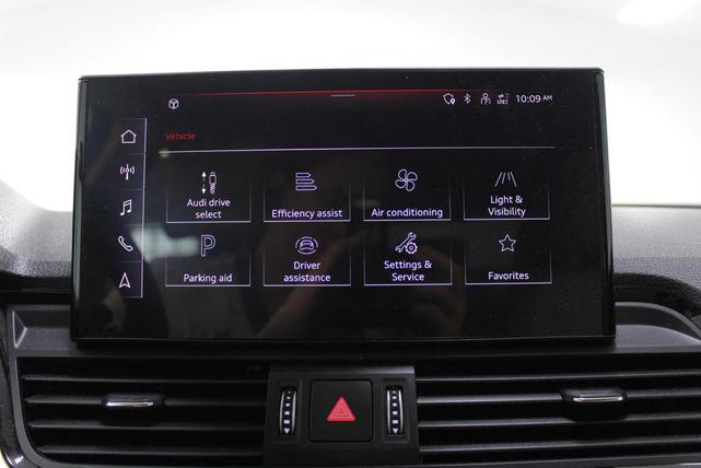 Photo of 2022 Ibis White Audi Q5