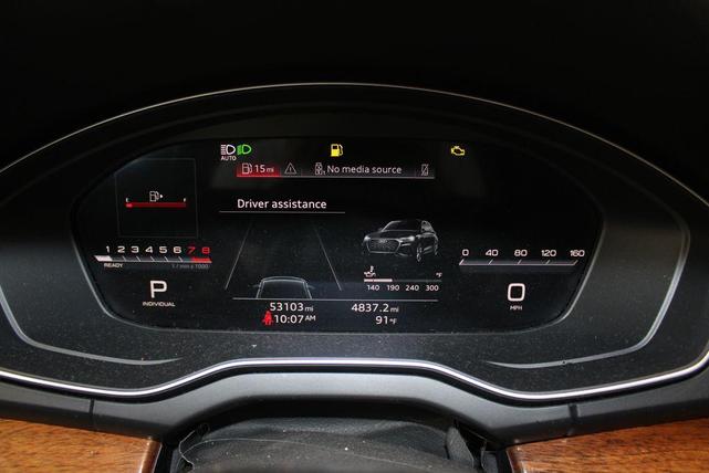 Photo of 2022 Ibis White Audi Q5