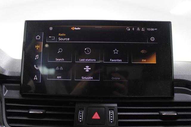 Photo of 2022 Ibis White Audi Q5