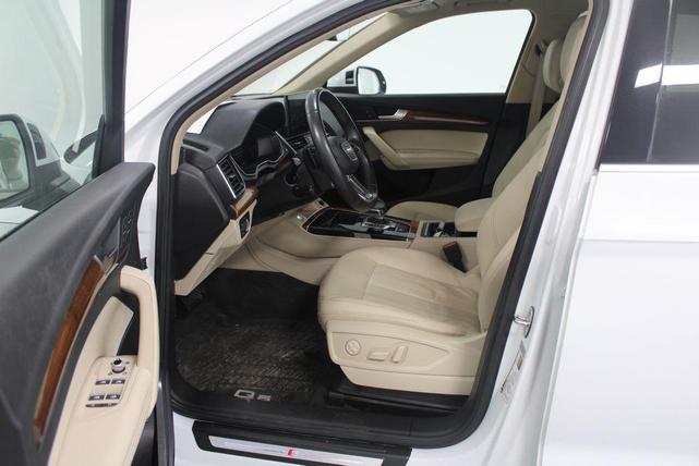 Photo of 2022 Ibis White Audi Q5