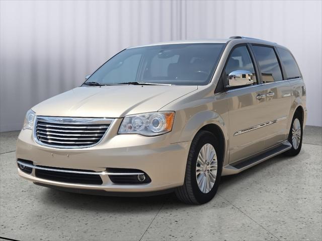 2014 Chrysler Town & Country