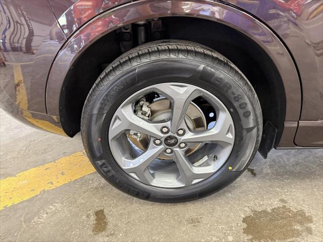 Photo of 2023 Cinnabar Red Metallic Premium Colorant Ford Escape