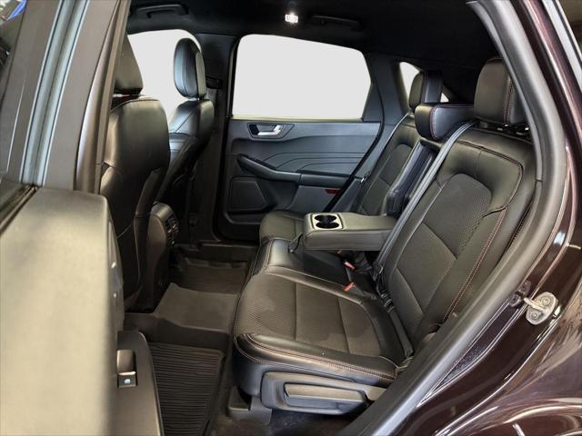 Photo of 2023 Cinnabar Red Metallic Premium Colorant Ford Escape