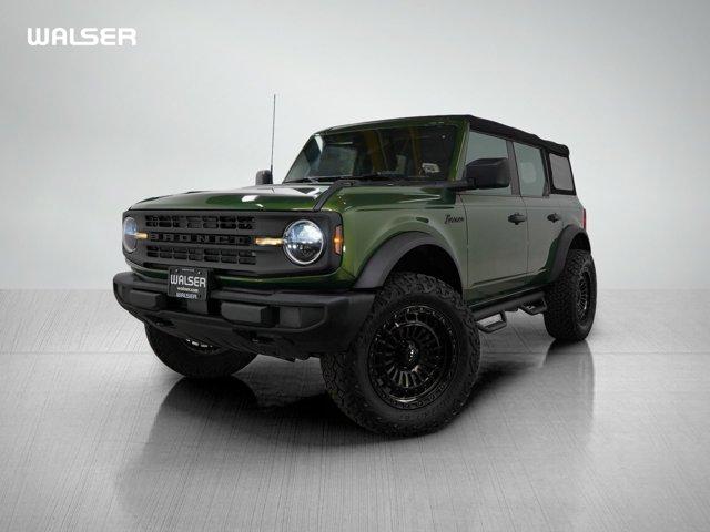Photo of 2023 Eruption Green Metallic Ford Bronco