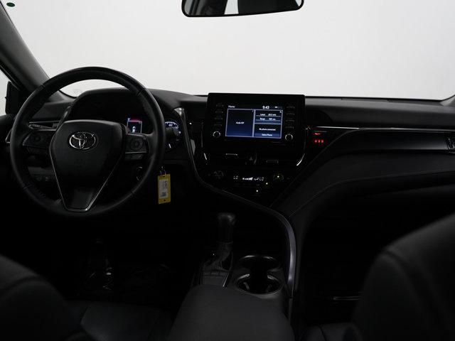 Photo of 2022 Wind Chill Pearl Toyota Camry
