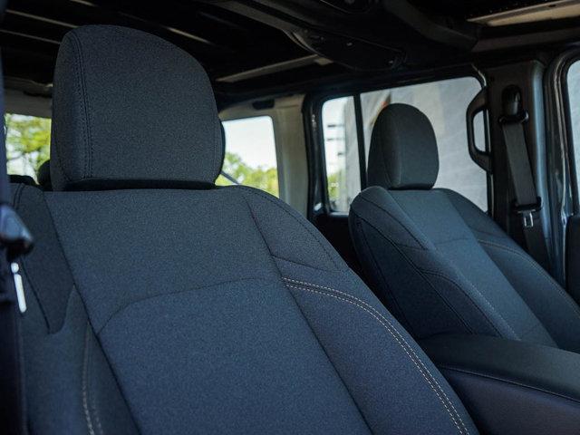 Photo of 2025 Anvil Clear Coat Jeep Wrangler 4xe