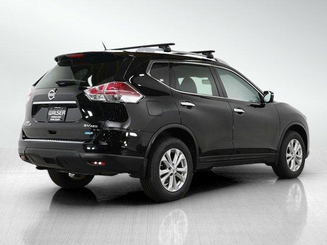 Photo of 2014 Super Black Nissan Rogue