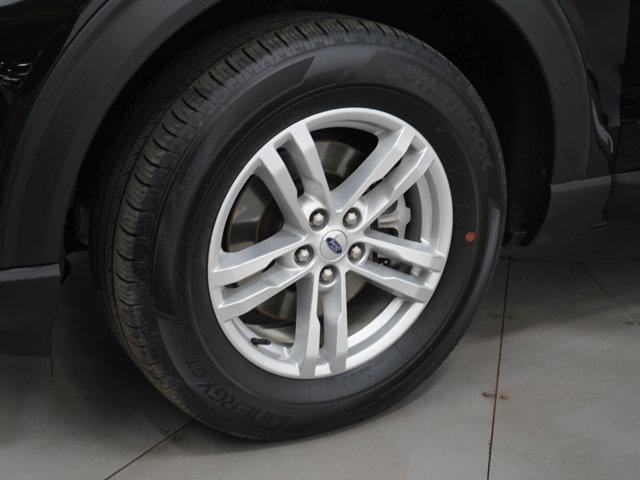 Photo of 2021 Black Ford Explorer