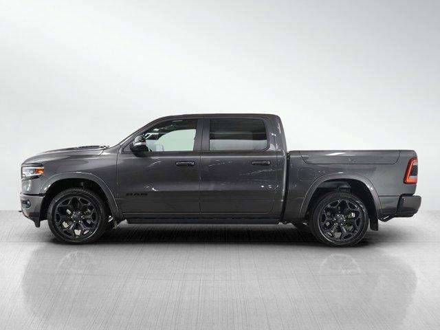 Photo of 2022 Granite Crystal Metallic Clearcoat RAM 1500