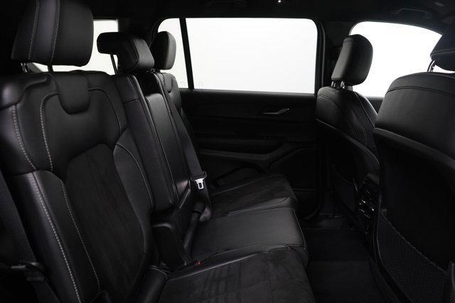 Photo of 2023 Baltic Gray Metallic Clearcoat Jeep Grand Cherokee L