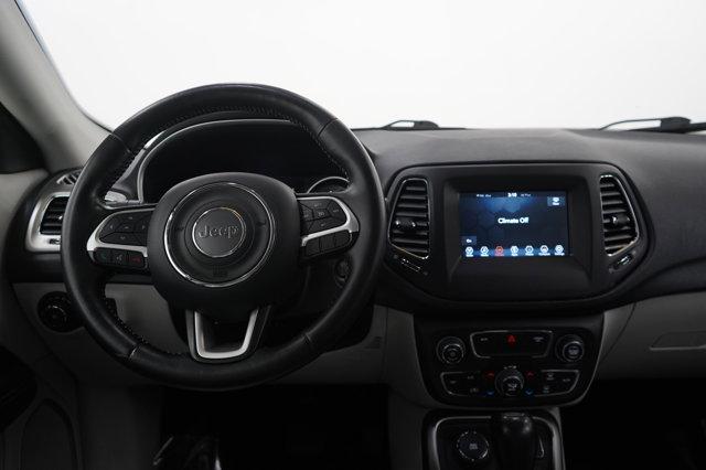 Photo of 2019 Granite Crystal Metallic Clearcoat Jeep Compass