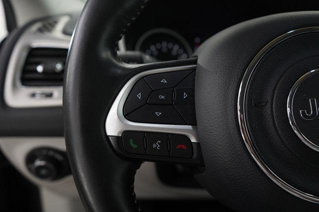 Photo of 2019 Granite Crystal Metallic Clearcoat Jeep Compass