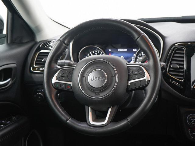 Photo of 2021 Diamond Black Crystal Pearlcoat Jeep Compass