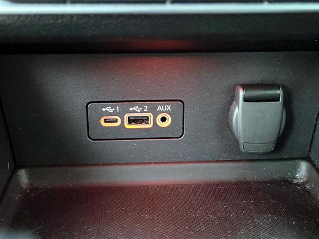 Photo of 2022 Black Nissan Sentra