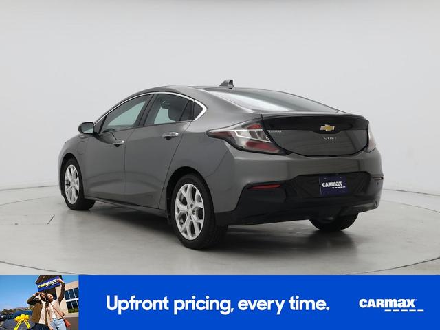 Photo of 2017 Silver Chevrolet Volt