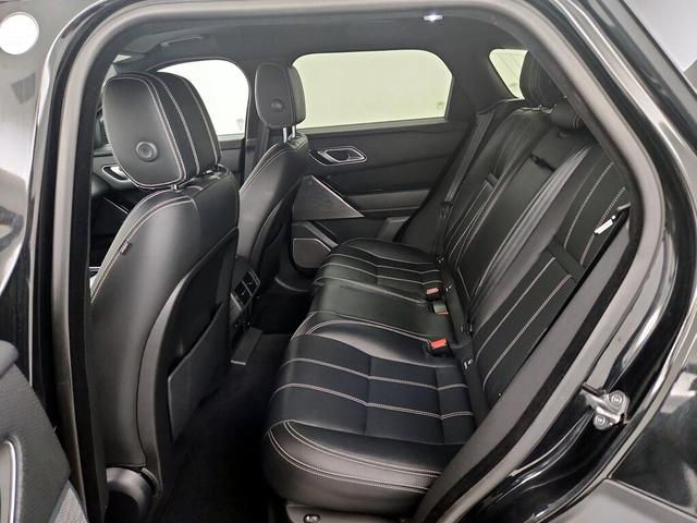 Photo of 2020 Black Land Rover Range Rover Velar
