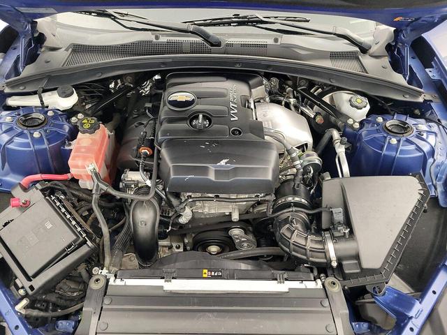 Photo of 2021 Blue Chevrolet Camaro