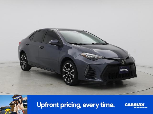 Photo of 2017 Gray Toyota Corolla