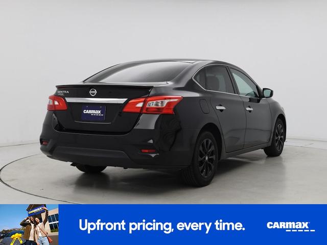 Photo of 2018 Black Nissan Sentra