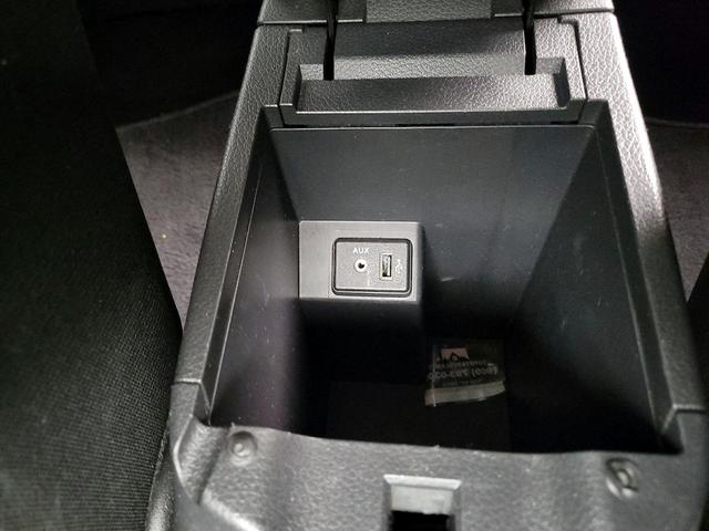 Photo of 2018 Black Nissan Sentra