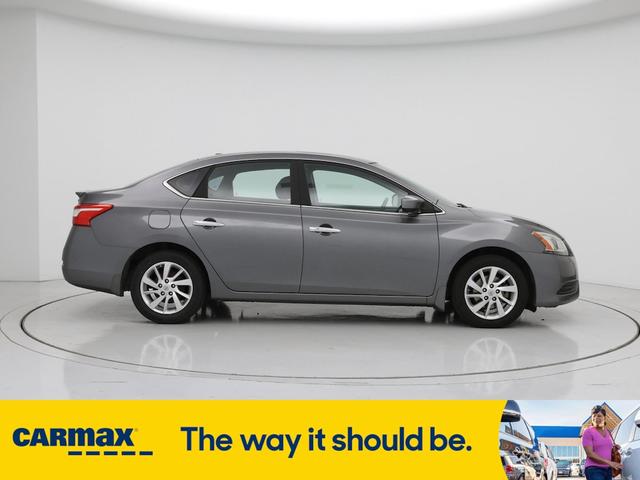 Photo of 2015 Gray Nissan Sentra