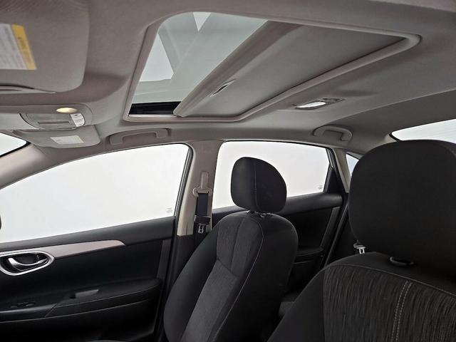 Photo of 2015 Gray Nissan Sentra