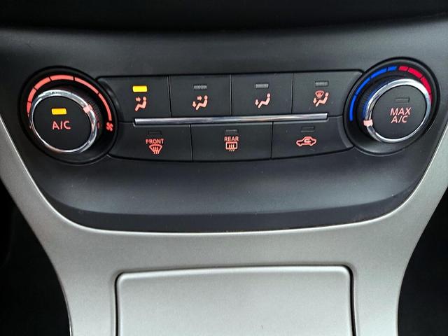 Photo of 2015 Gray Nissan Sentra