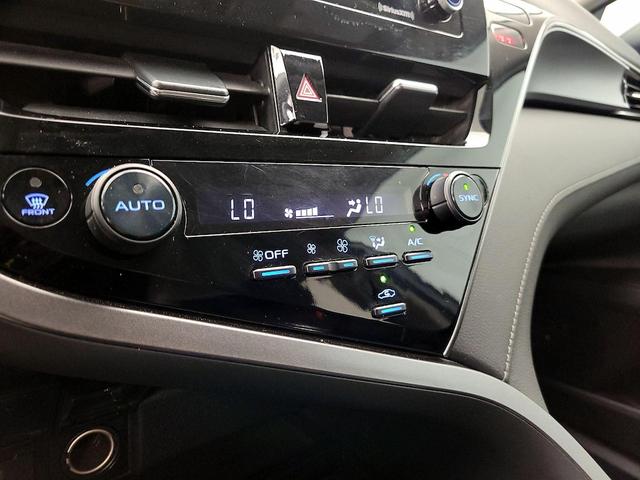 Photo of 2023 Gray Toyota Camry