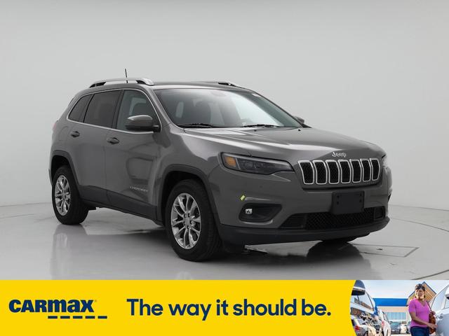 Photo of 2020 Gray Jeep Cherokee