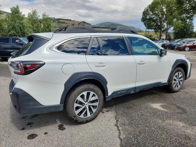 Photo of 2025 Crystal White Pearl Subaru Outback
