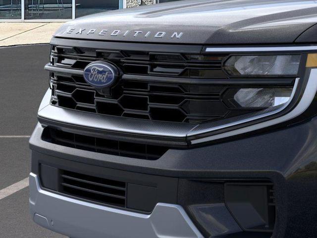 Photo of 2025 Agate Black Metallic Ford Expedition